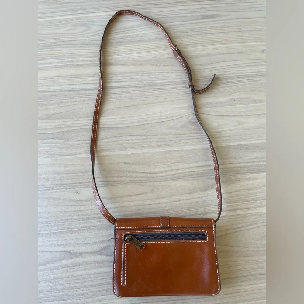 Patricia Nash Tan Leather Crossbody Bag